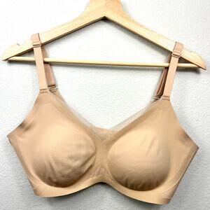 HONEYLOVE Criss Cross Wire-Free Bra Size L in Sand Color Stretch Minimalist